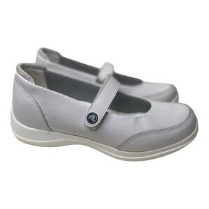 Crocs Women’s Saffron White Leather Mary Jane Shoes
